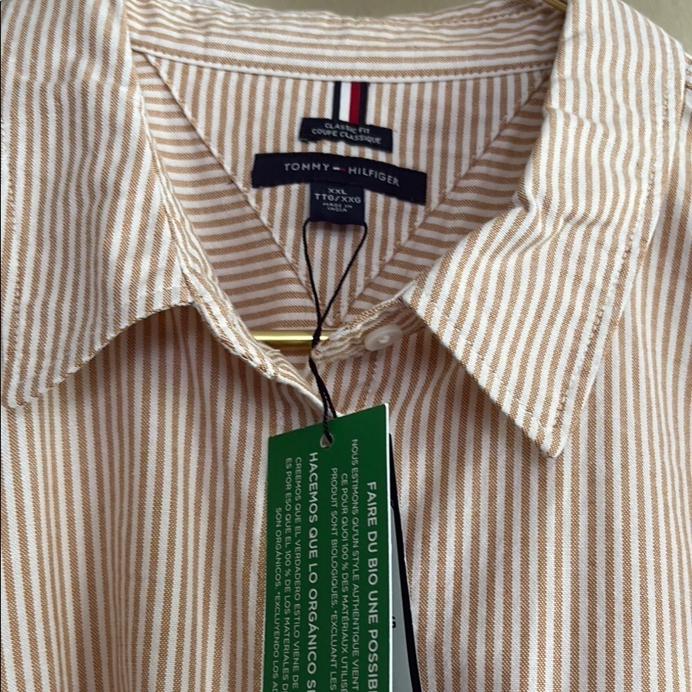 Tommy Hilfiger Striped Button-Up Shirt. New - Picture 5 of 9